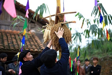 Lễ Hội Gầu Tào Của Người Mông trong chuyến du lịch Sapa 2 ngày 1 đêm